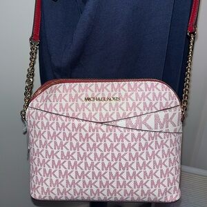 NWT Michael Kors Jet Set Travel Medium Signature Logo Dome Metallic Cherry